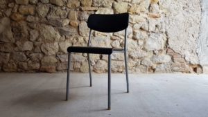 Wilkhahn Designer Stühle Midcentury Modern Holzstühle stapelbar Wohnzimmerstuhl gebraucht 1950